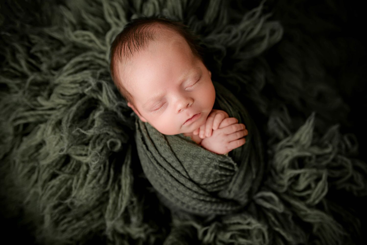North Alabama Newborn Photographer
Southern Tennessee Newborn Photography 
Newborn mini session, Newborn session near me 
watch me grow