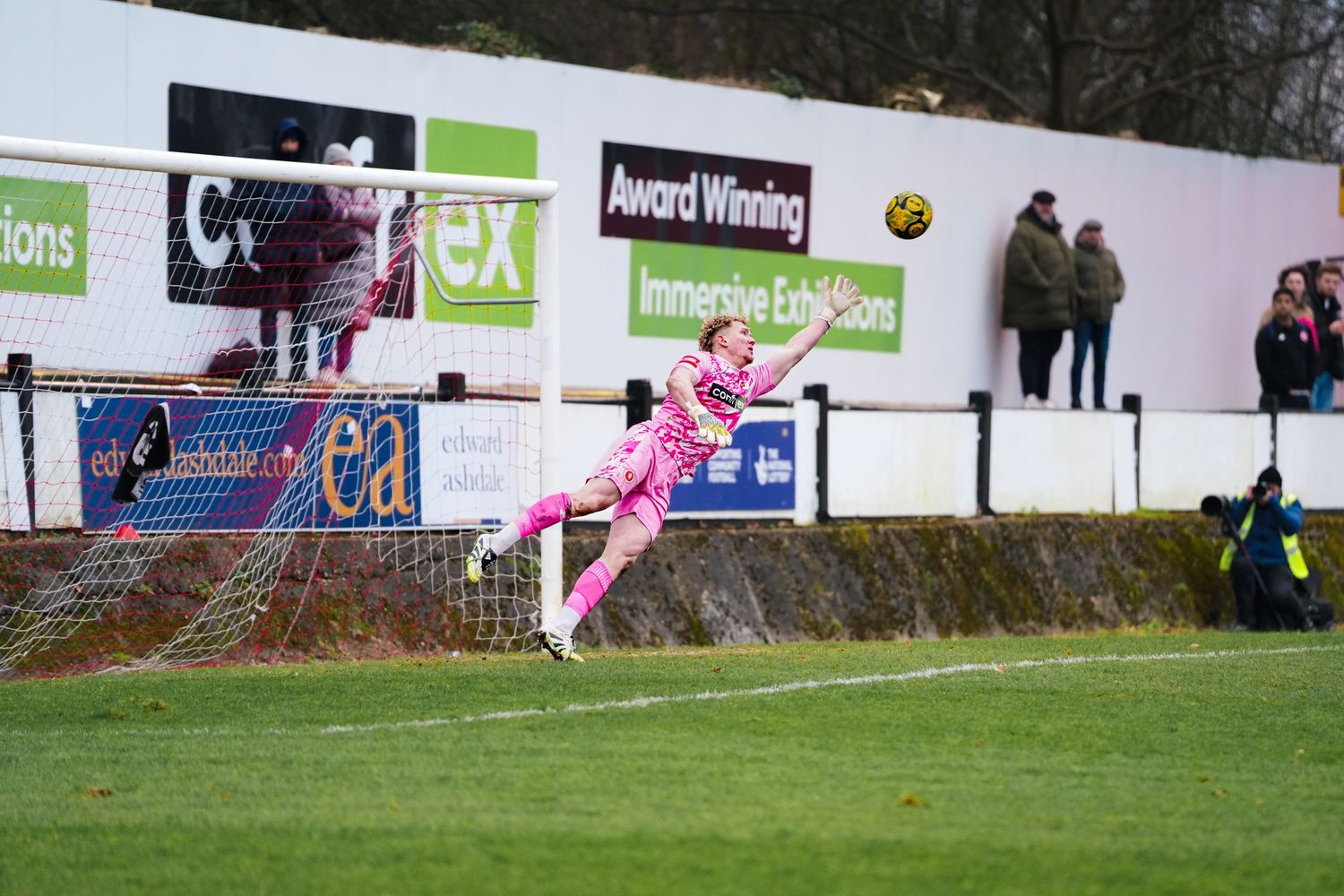Sports Photography - National League - London Kent - Welling United - SJA Sports Journalist Association Member