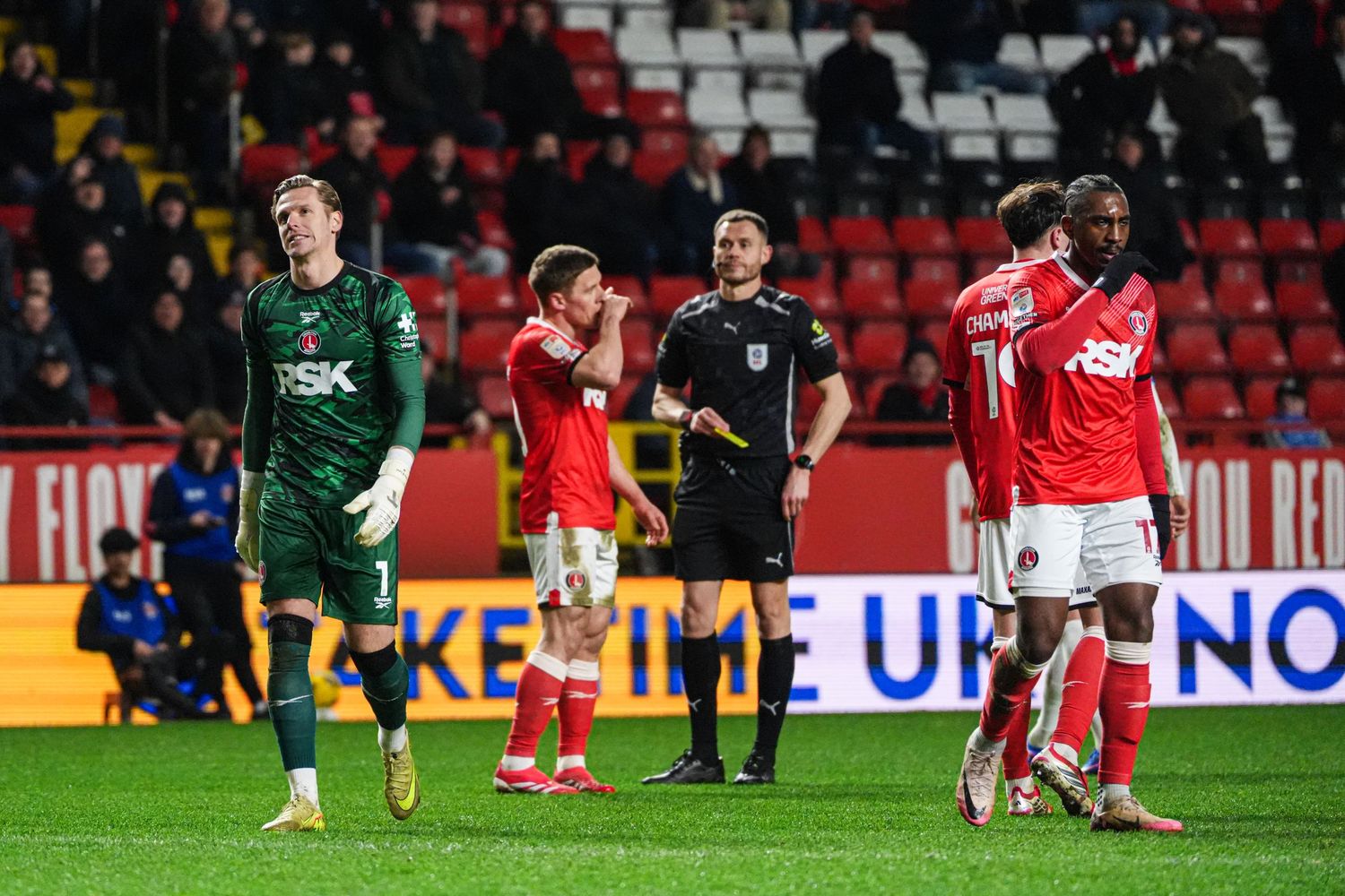 Sports Photography - EFL Championship - London Kent - Charlton Athletic SJA Sports Journalist Association Member