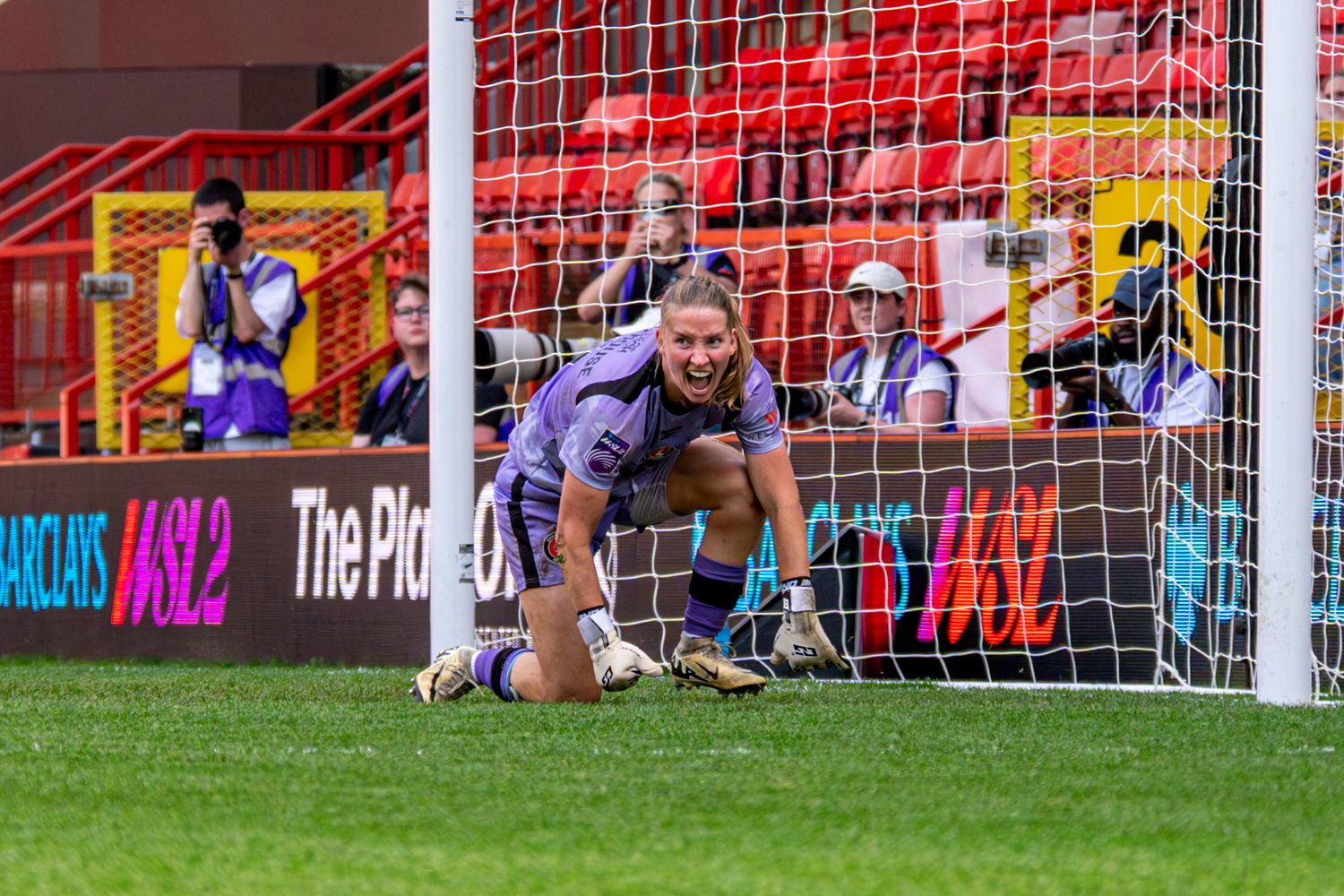 WSL2 WSL Women's Football - Sports Photography, London, Kent