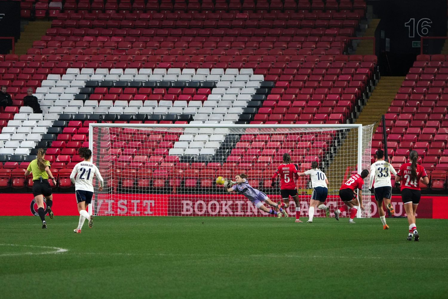Sports Photography - EFL Championship - London Kent - Charlton Athletic SJA Sports Journalist Association Member