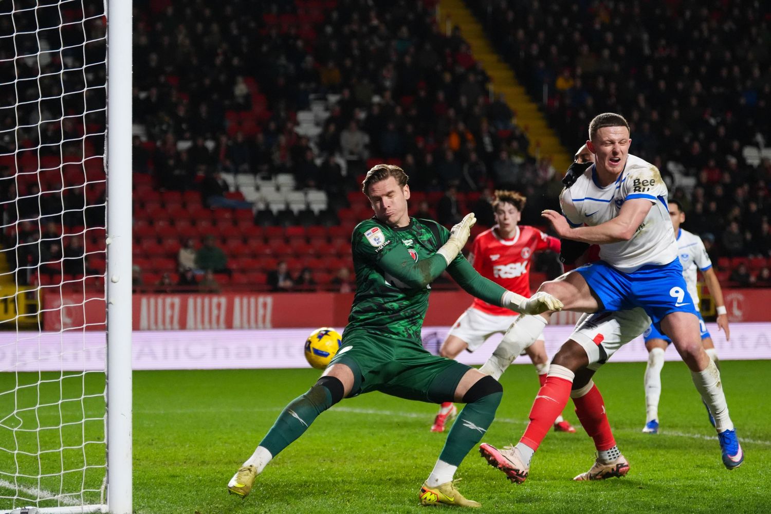 Sports Photography - EFL Championship - London Kent - Charlton Athletic SJA Sports Journalist Association Member