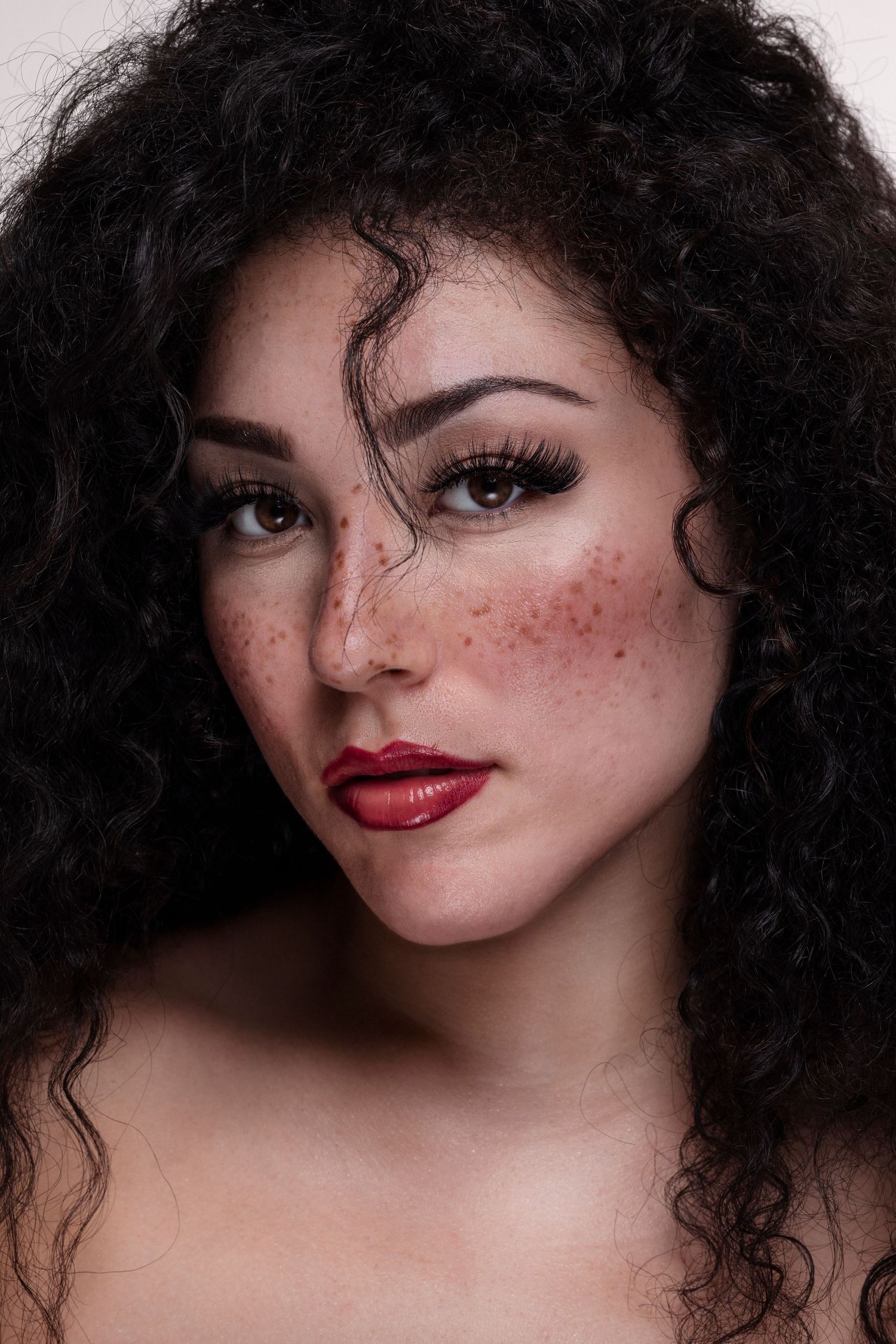 beauty photography, professional beauty photographer, beauty portraits, makeup photography, skincare photography, beauty campaign photograph