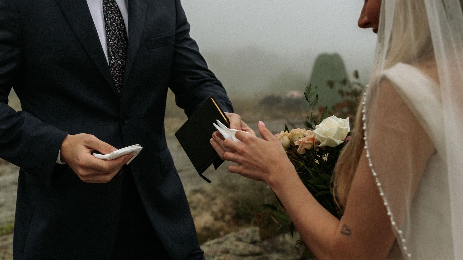 lakes region elopement detail shot