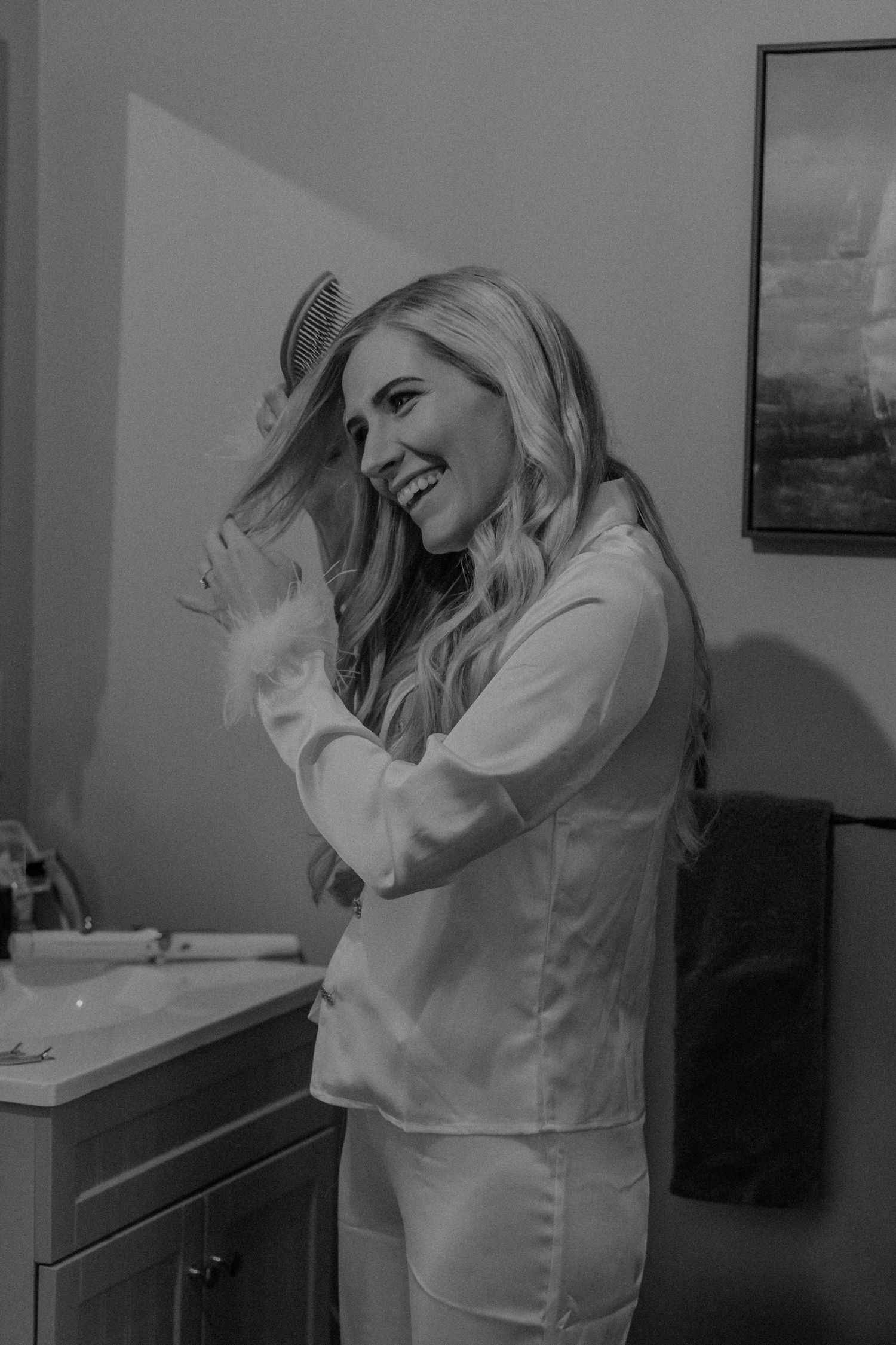 lakes region elopement bride getting ready black and white