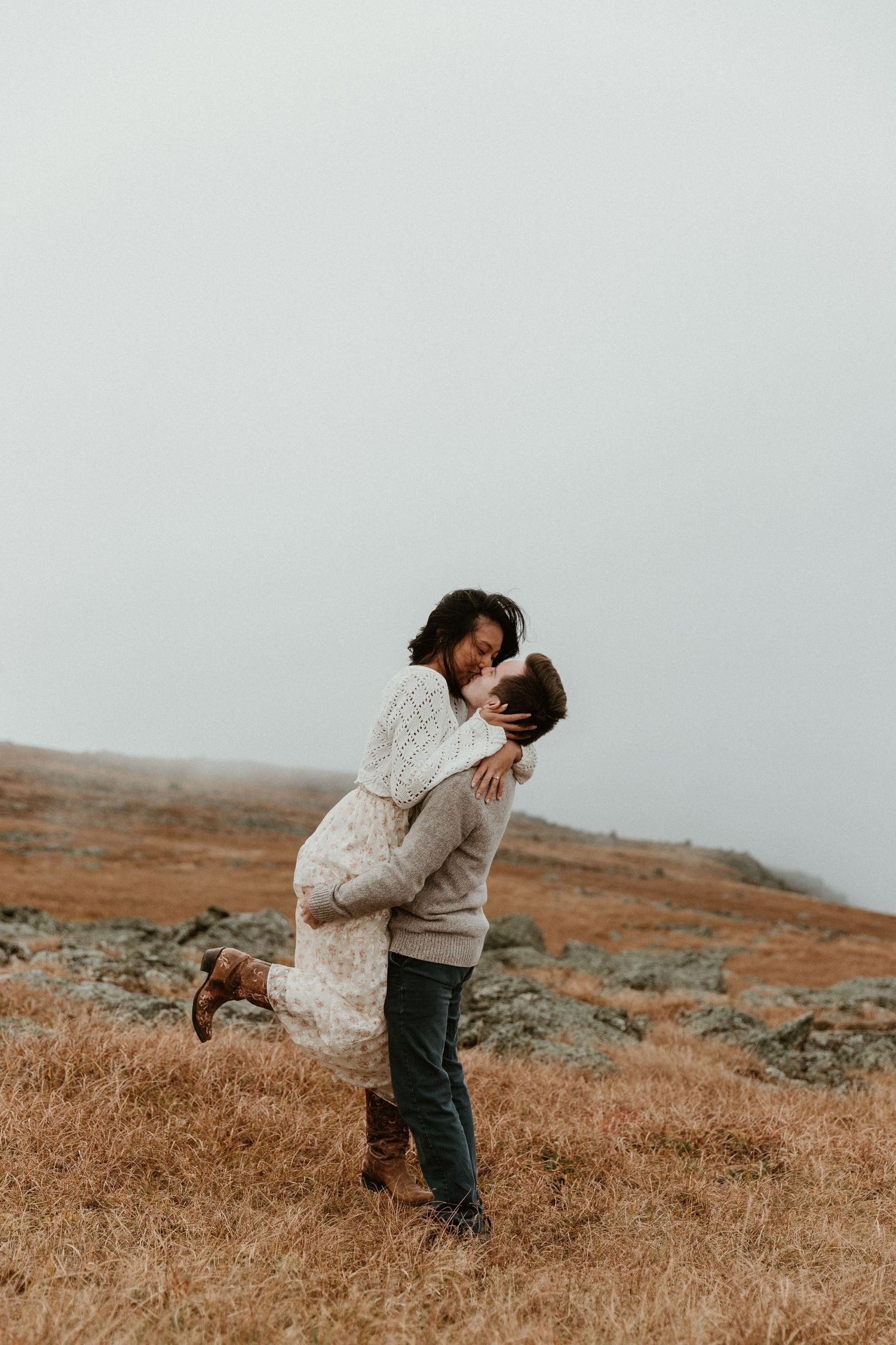 couple mountain summit