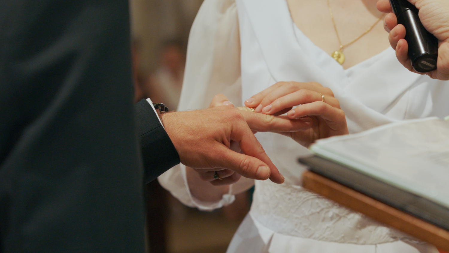 mariage vidéo echange aliances - Martin TRAMOND, photographe vidéaste