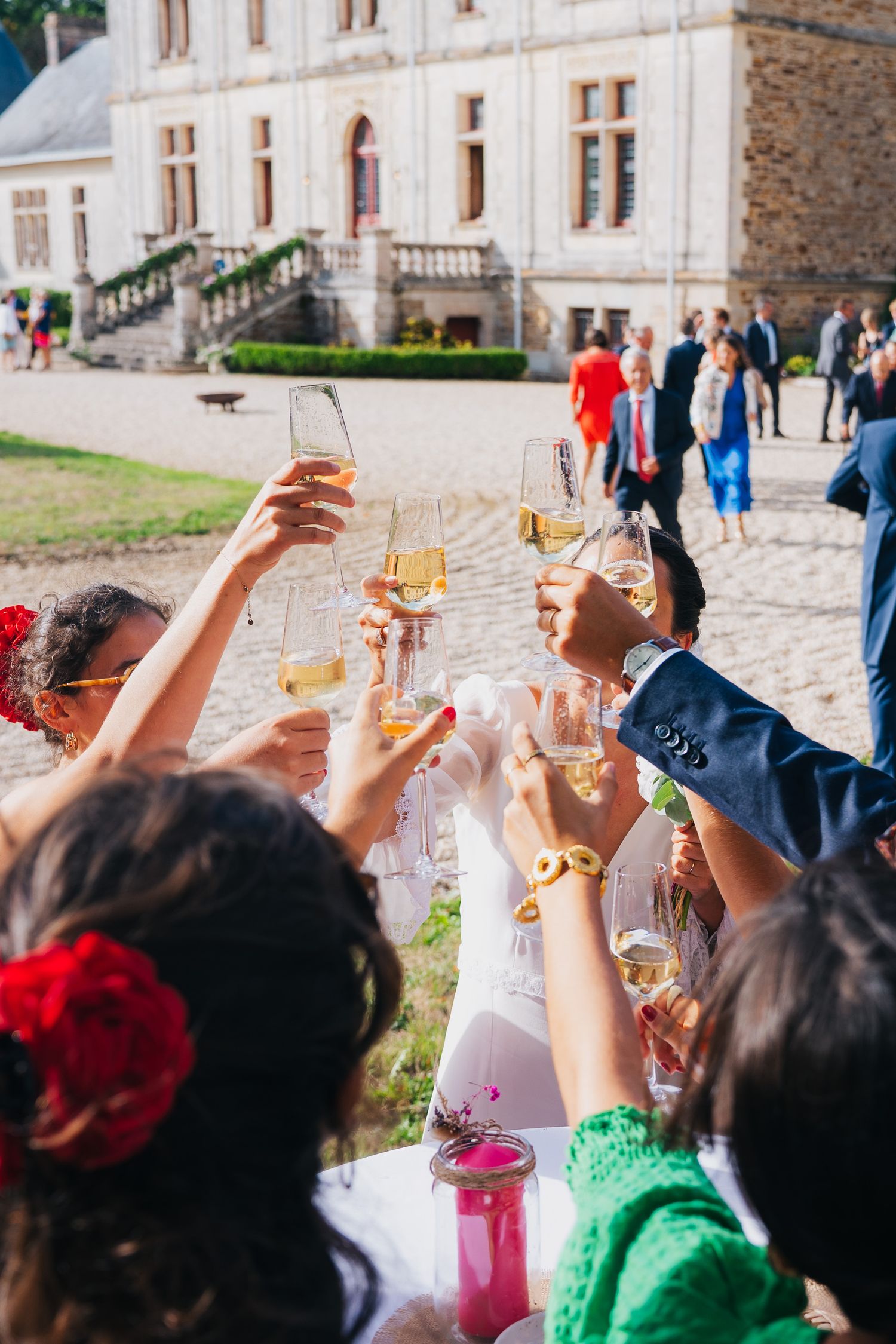 mariage vidéo cocktail champagne verre - Martin TRAMOND, photographe vidéaste