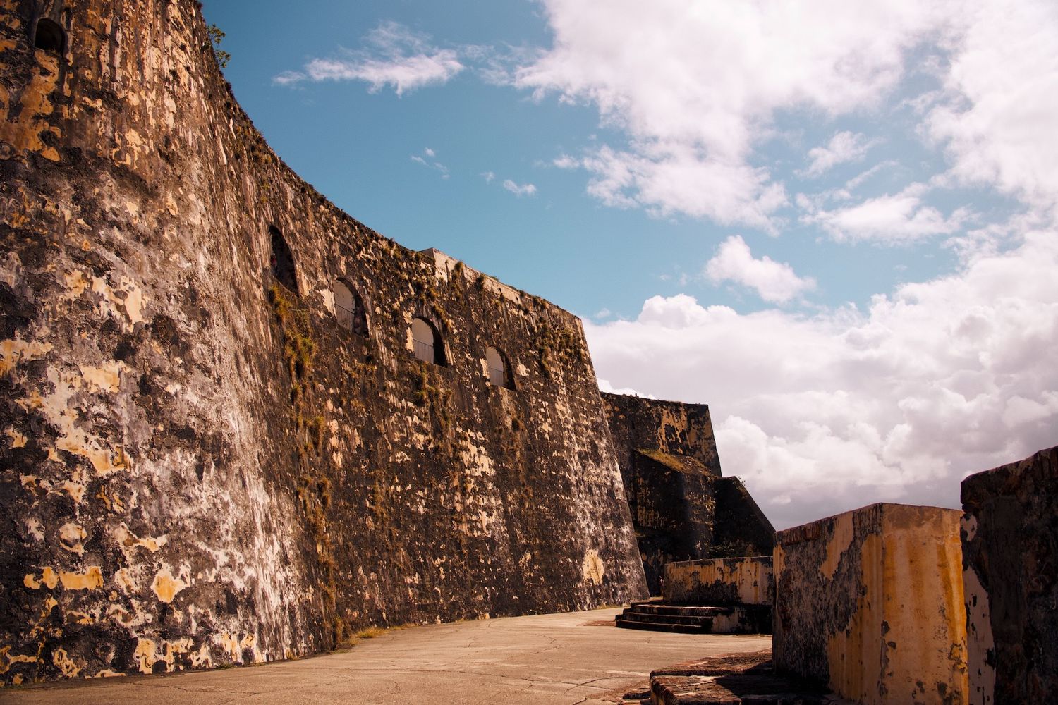 A curving fort wall in Old San Juan.