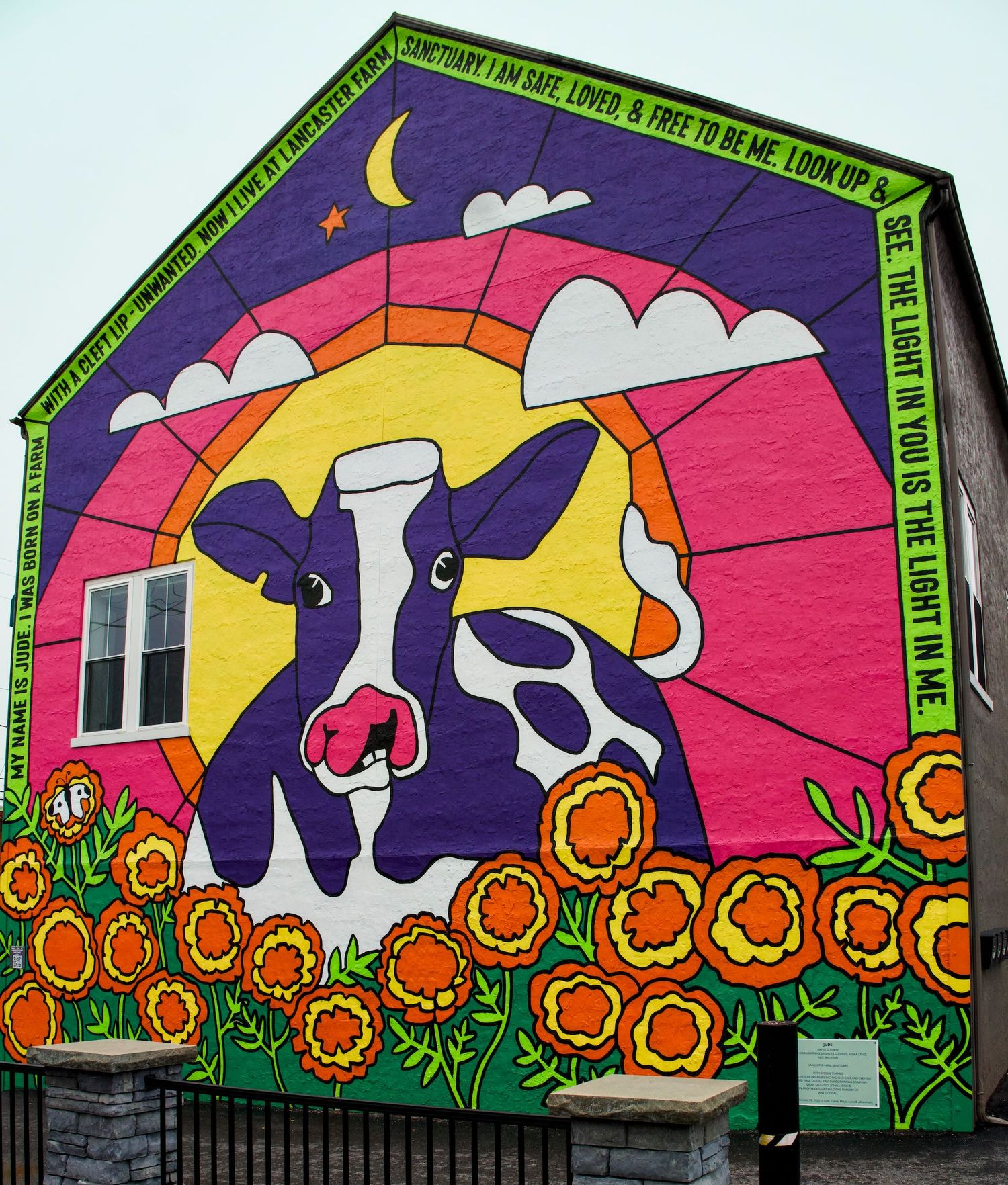Close-up of cow mural in Lancaster.