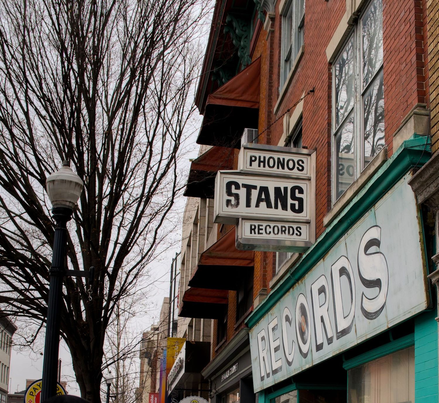 Stan's Records exterior signage in Lancaster.
