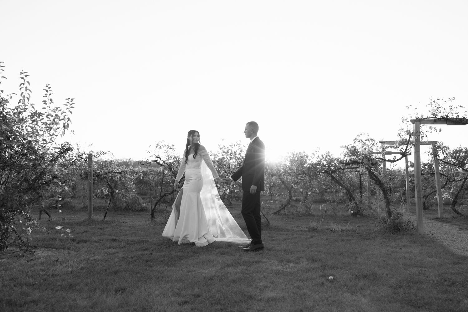 Elegant bride and groom portraits in Philadelphia with classic and timeless composition-11.jpg