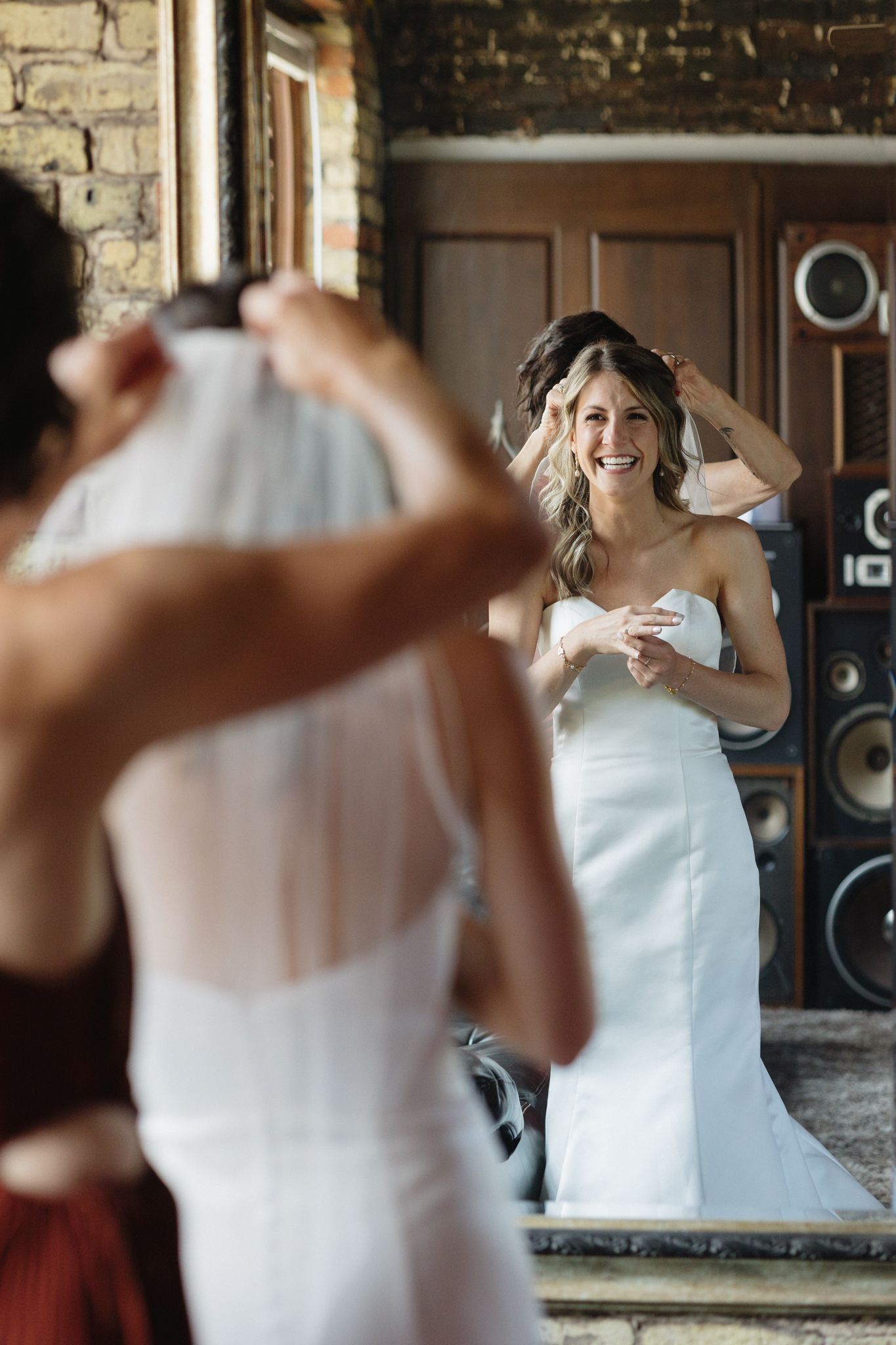 Timeless wedding moments at Cairnwood Estate Philadelphia, editorial style-5.jpg