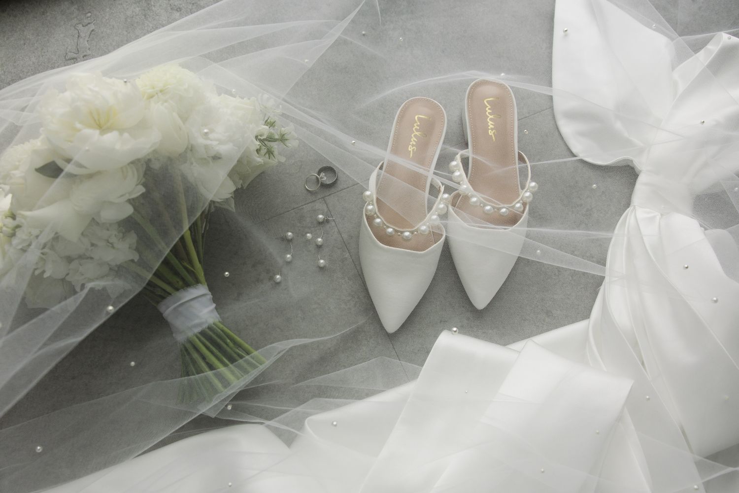 Timeless wedding details at historic Elkins Estate in Philadelphia-08.jpg