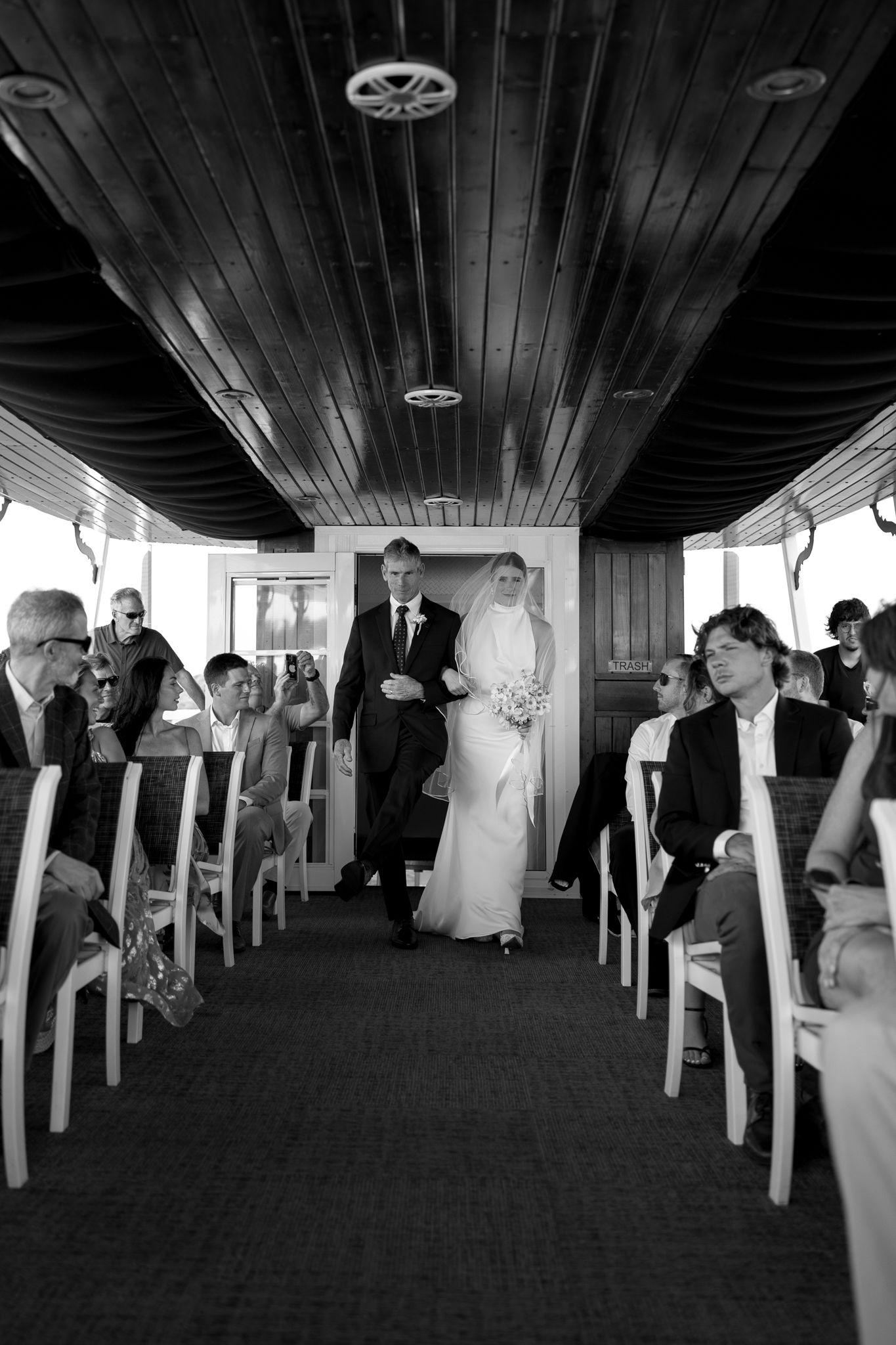 Philadelphia wedding photographer capturing candid moments and real emotion-03.jpg