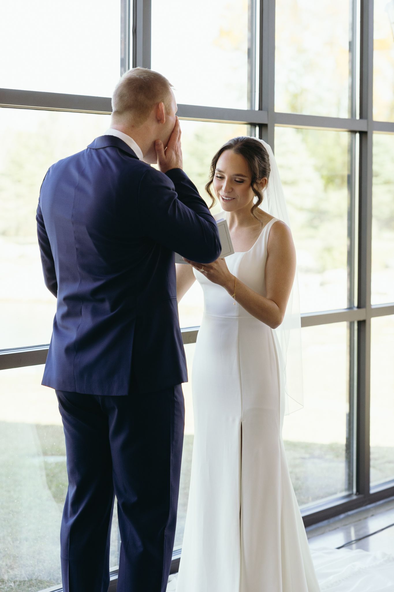 Philadelphia-area wedding at Appleford Estate, romantic couple under natural light-02.jpg