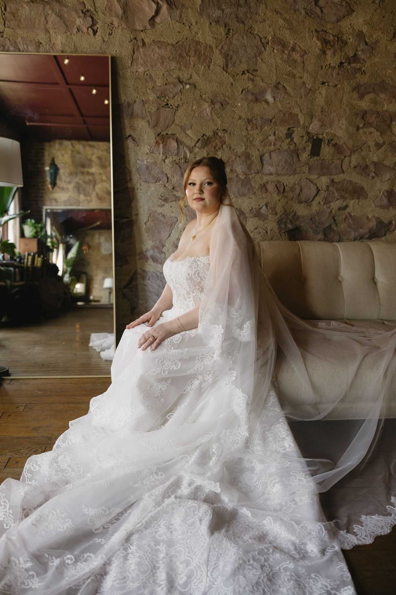 Bridal details at Penn Museum Philadelphia, editorial photography-6.jpg