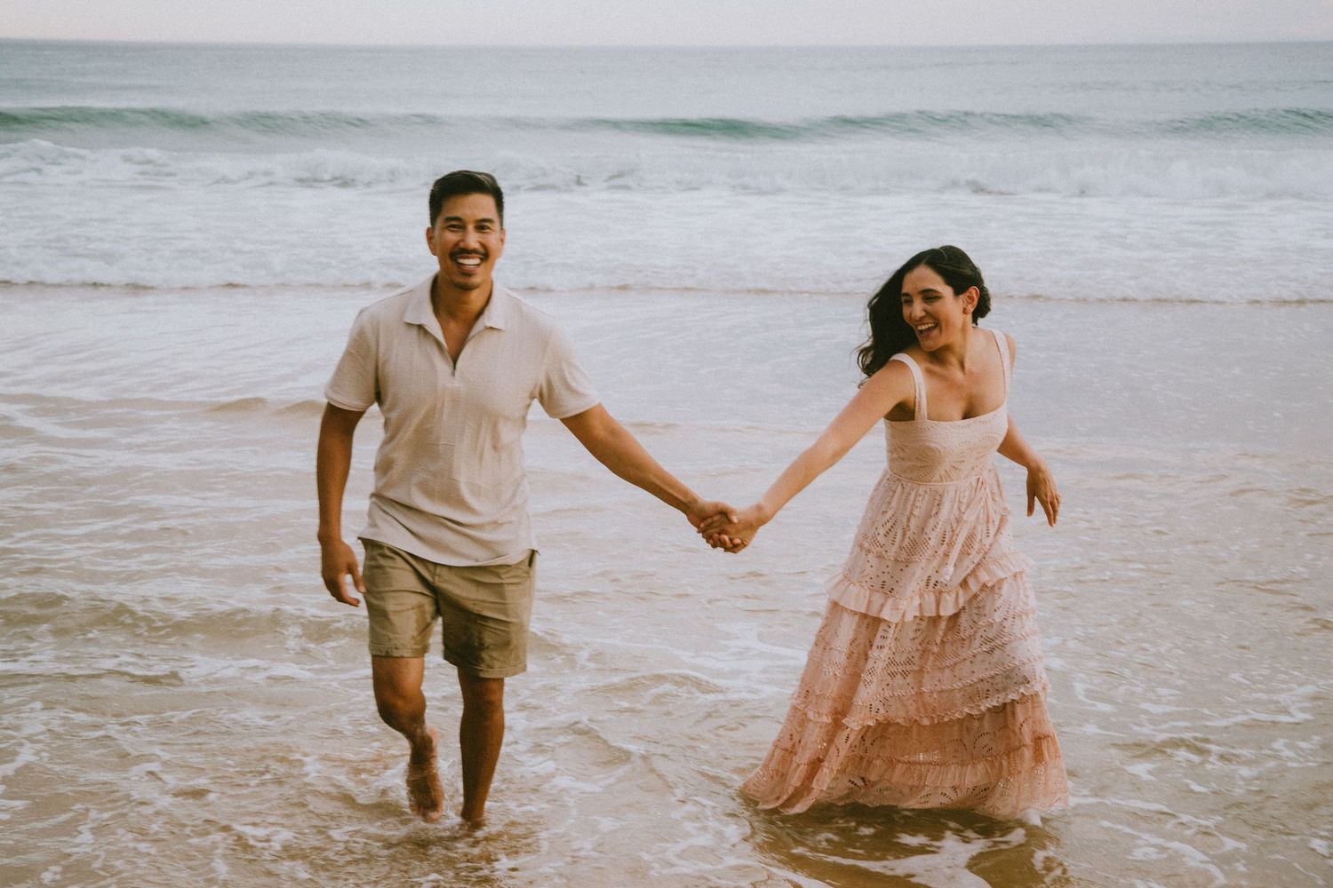 Couple portrait in Jervis Bay by Love, Sophie Photography