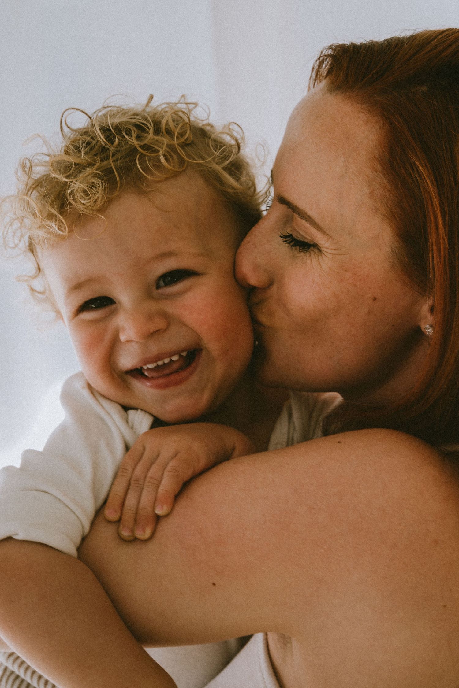 Motherhood photography in Culburra by Love, Sophie