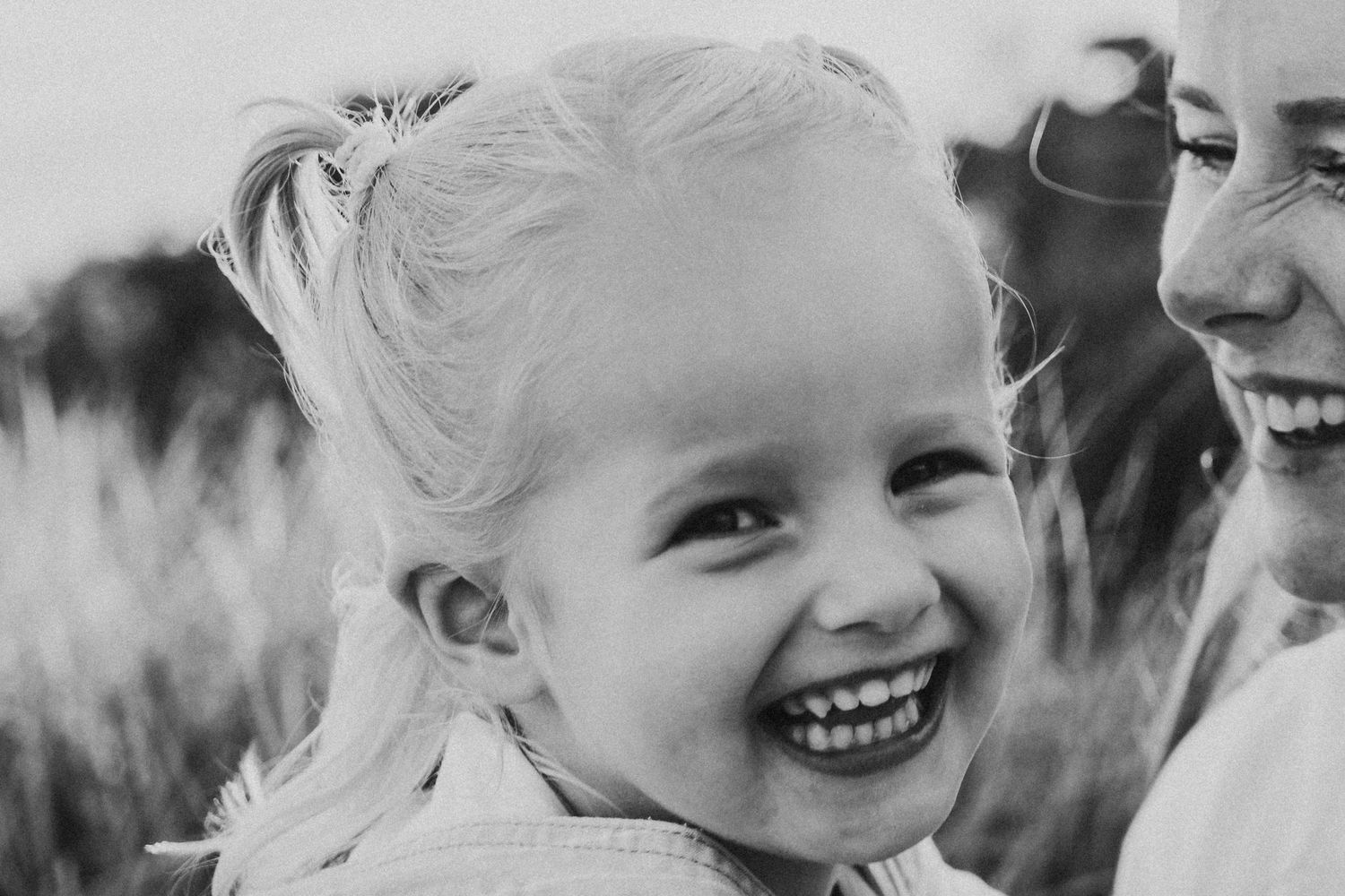 Beach family photoshoot in Huskisson by Love, Sophie
