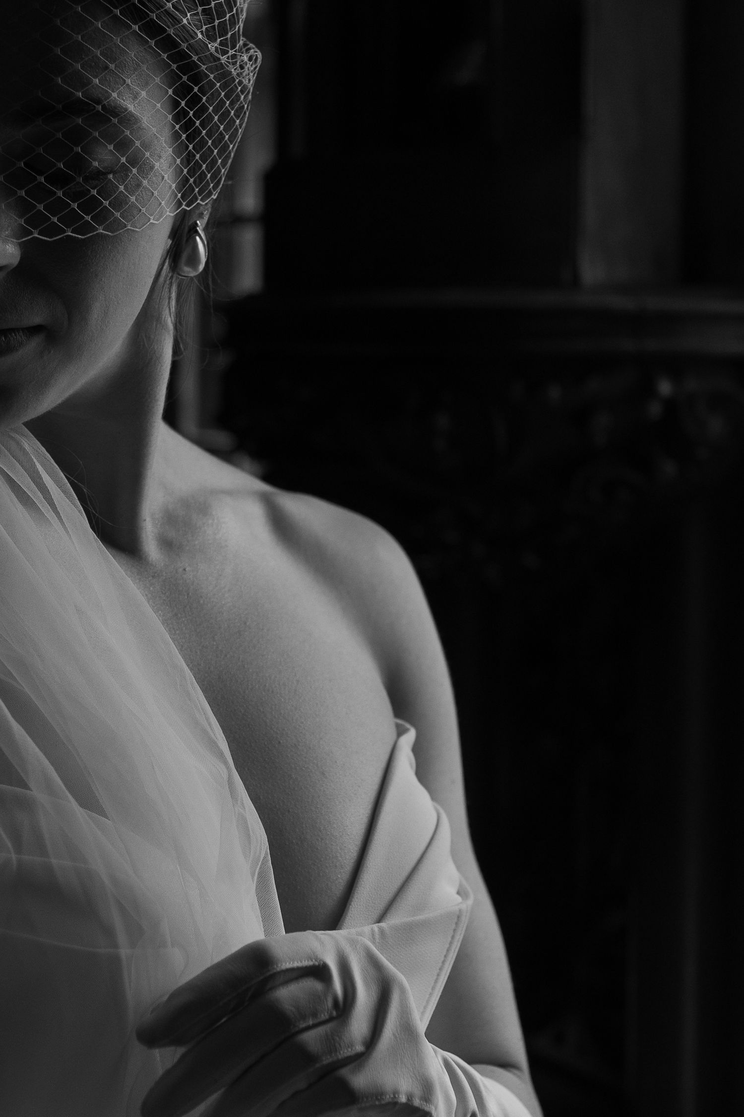 Luxury Chicago Athletic Association wedding captured by Chicago wedding photographer Kailee Rei Photography.