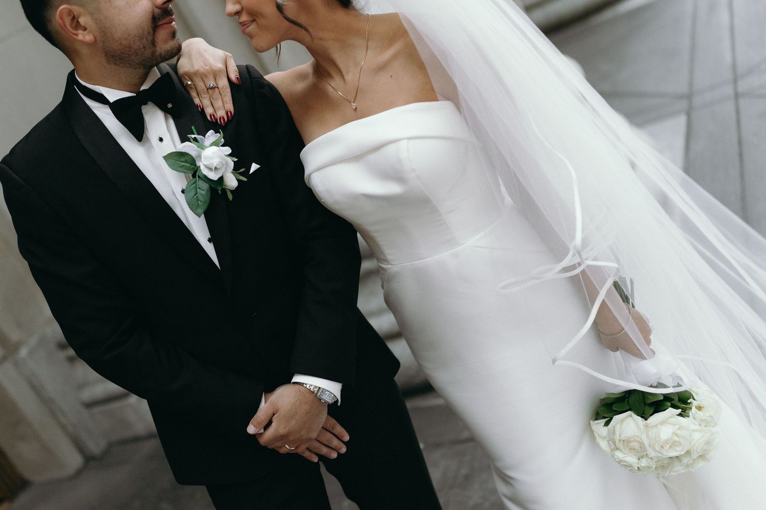 Luxury Chicago wedding photography featuring classic Financial District architecture and black tie wedding style.