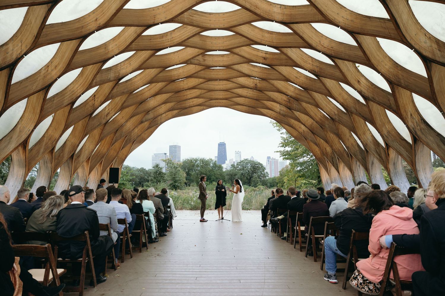 Luxury Chicago wedding at the Honeycombs in Lincoln park.