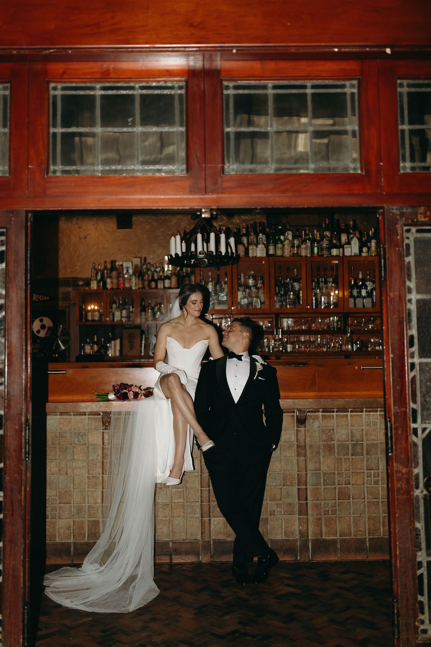 Luxury Chicago Athletic Association wedding captured by Chicago wedding photographer Kailee Rei Photography.