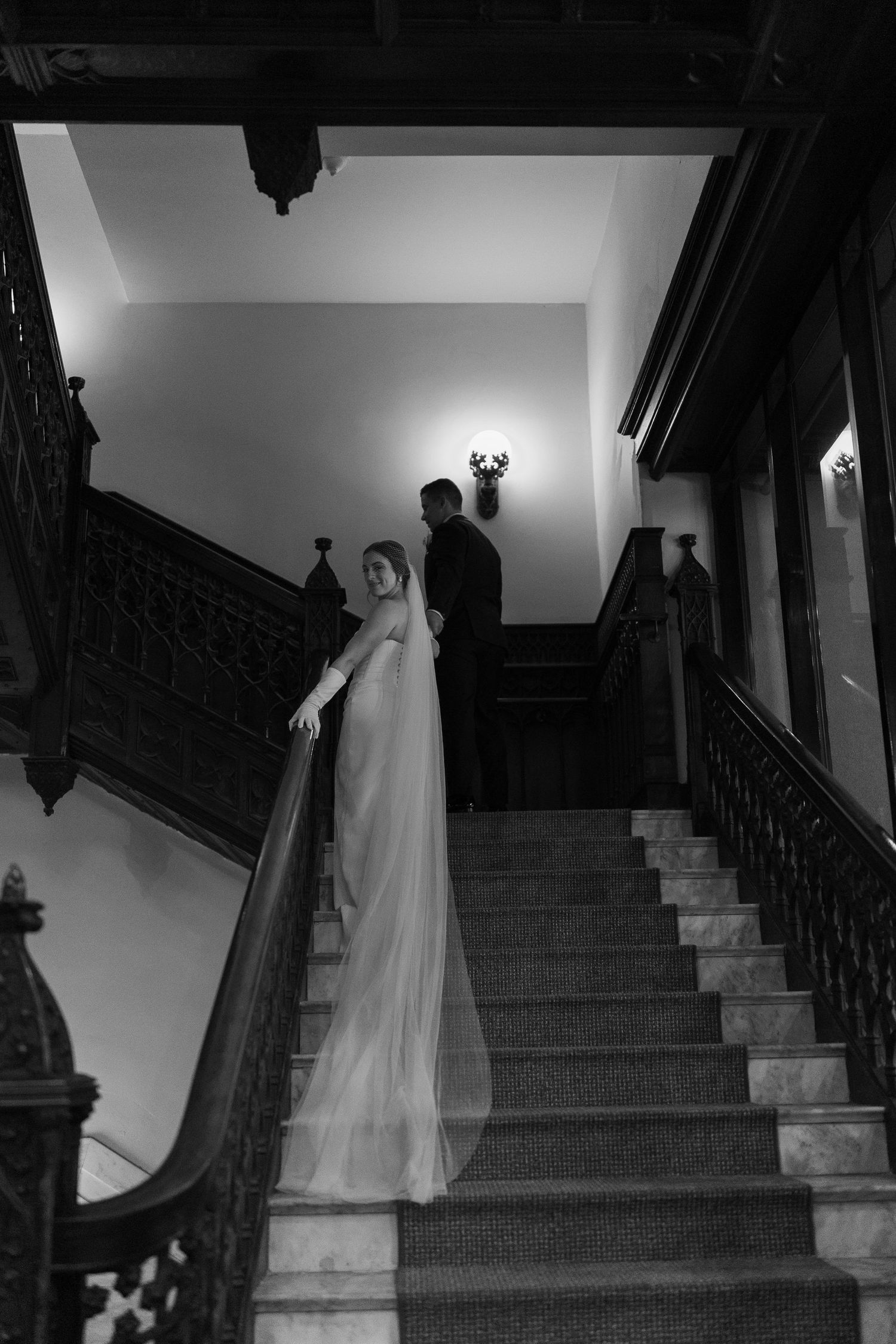 Luxury Chicago Athletic Association wedding captured by Chicago wedding photographer Kailee Rei Photography.