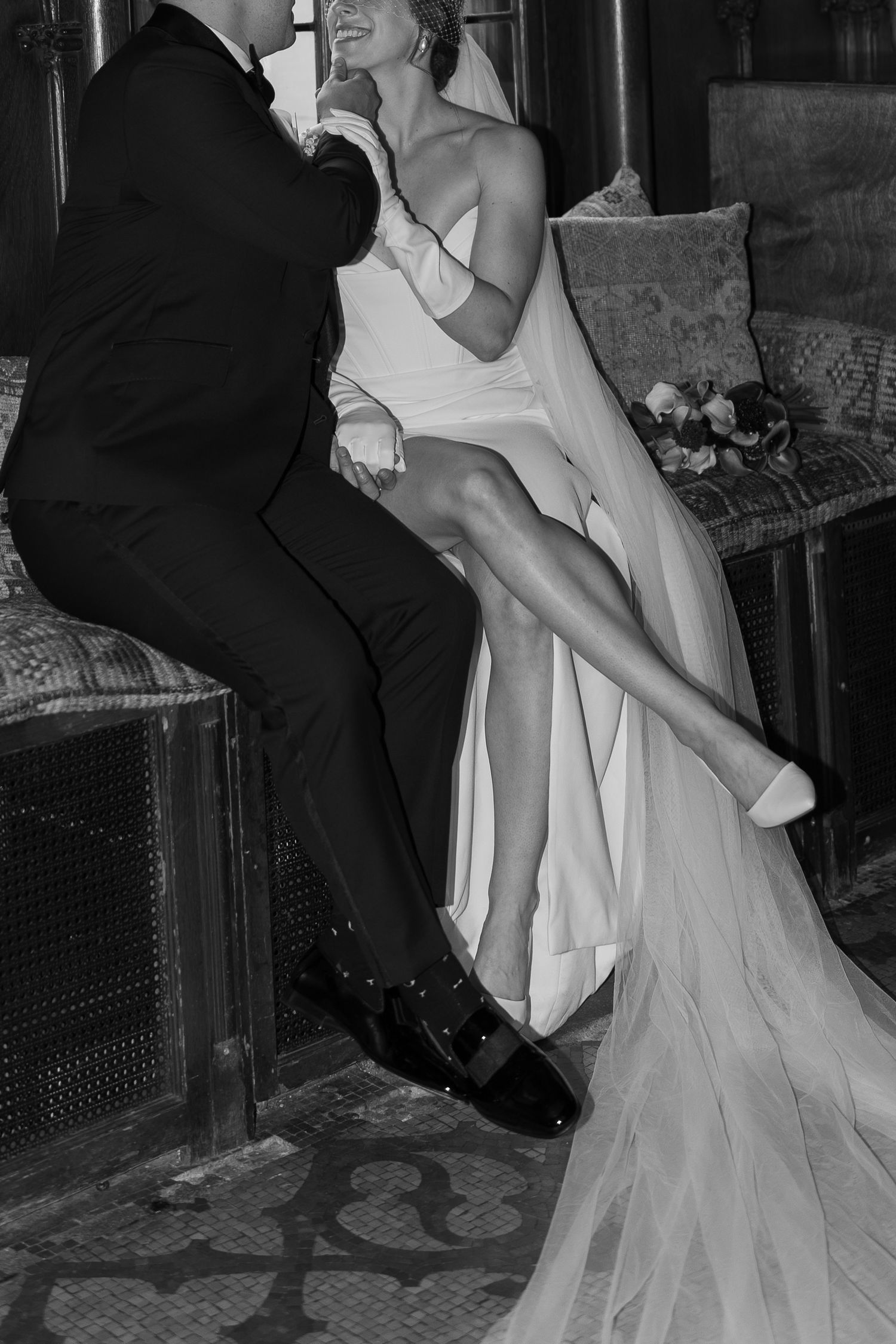 Luxury Chicago Athletic Association wedding captured by Chicago wedding photographer Kailee Rei Photography.
