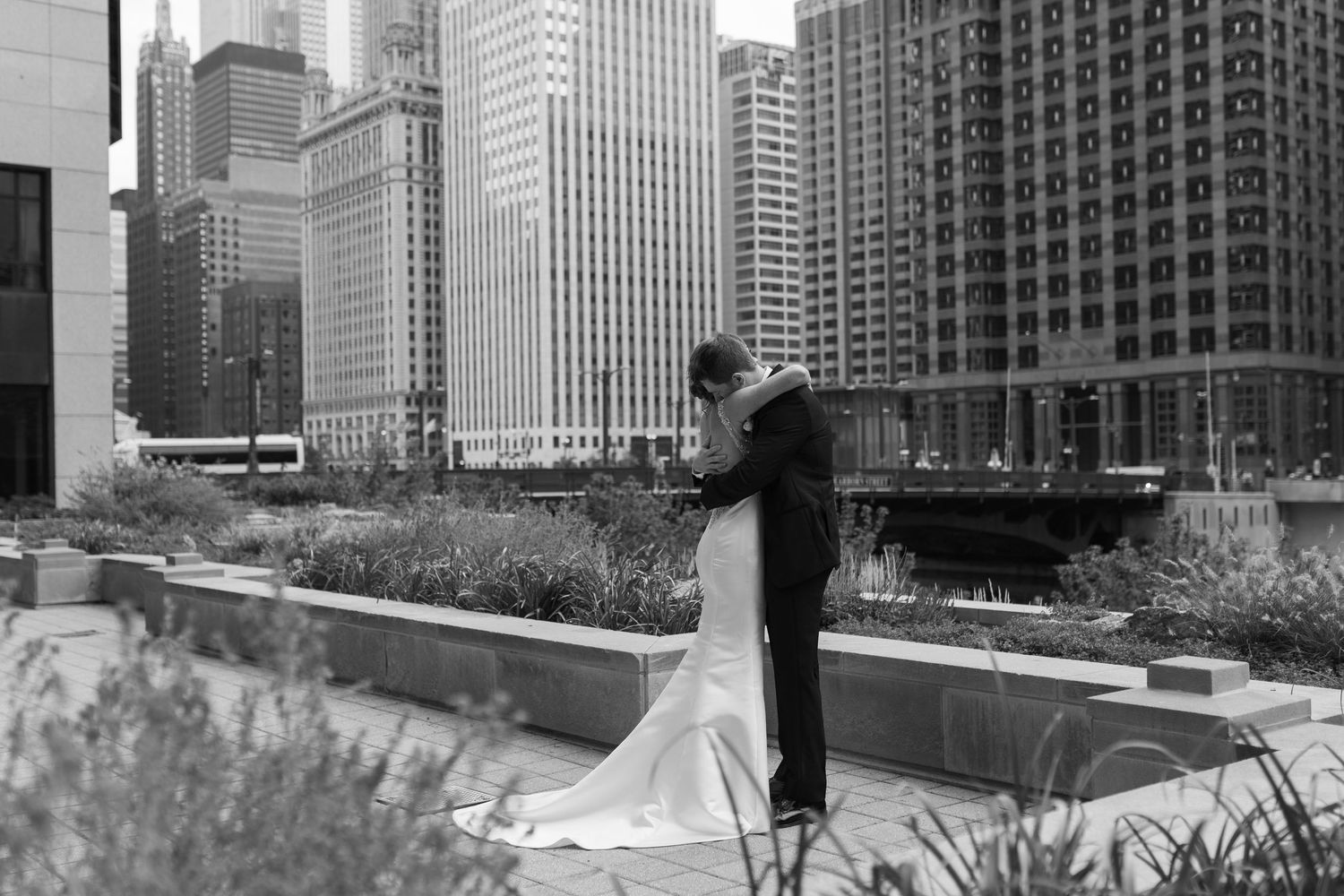 Chicago River bride and groom first look