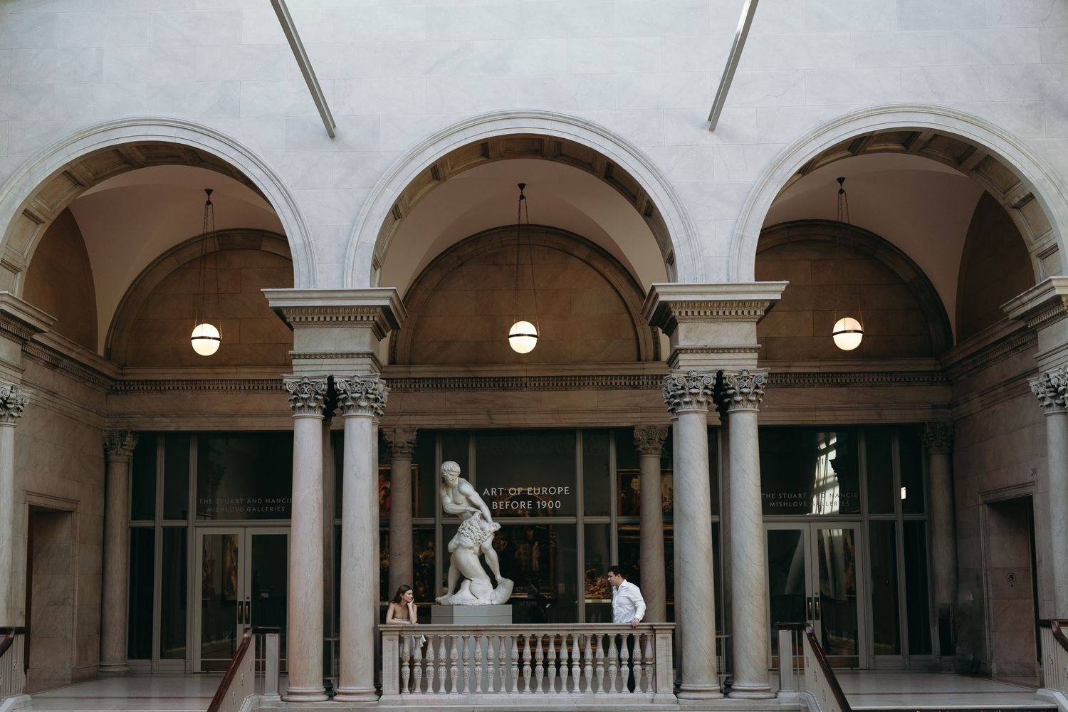 Chicago Art Institute engagement photos from a high end editorial Chicago wedding photographer