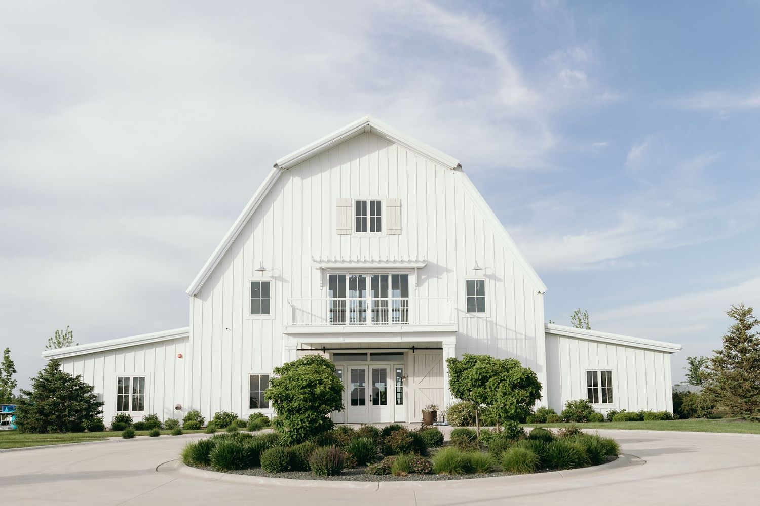 A wedding at Providence Vineyard in the Chicagoland suburbs