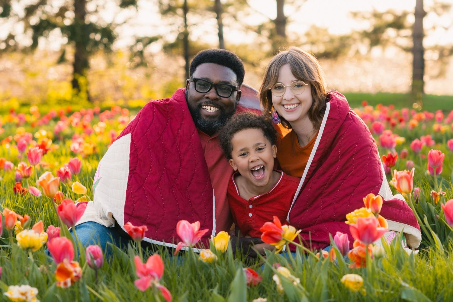madison wi professional photographer danielle dragan danny biracial interracial family tulips four acres flowers farm deforest sun prairie