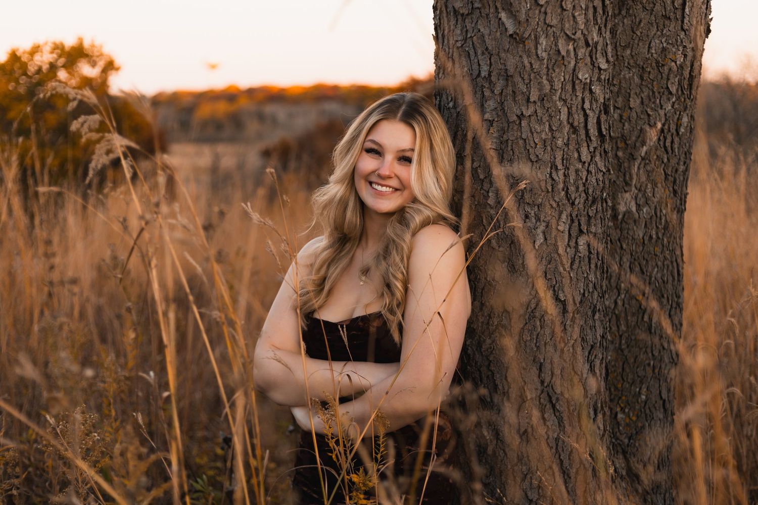 unique custom senior photos Madison Wisconsin Little Dragan Photography high school yearbook pictures fall autumn pheasant branch middleton