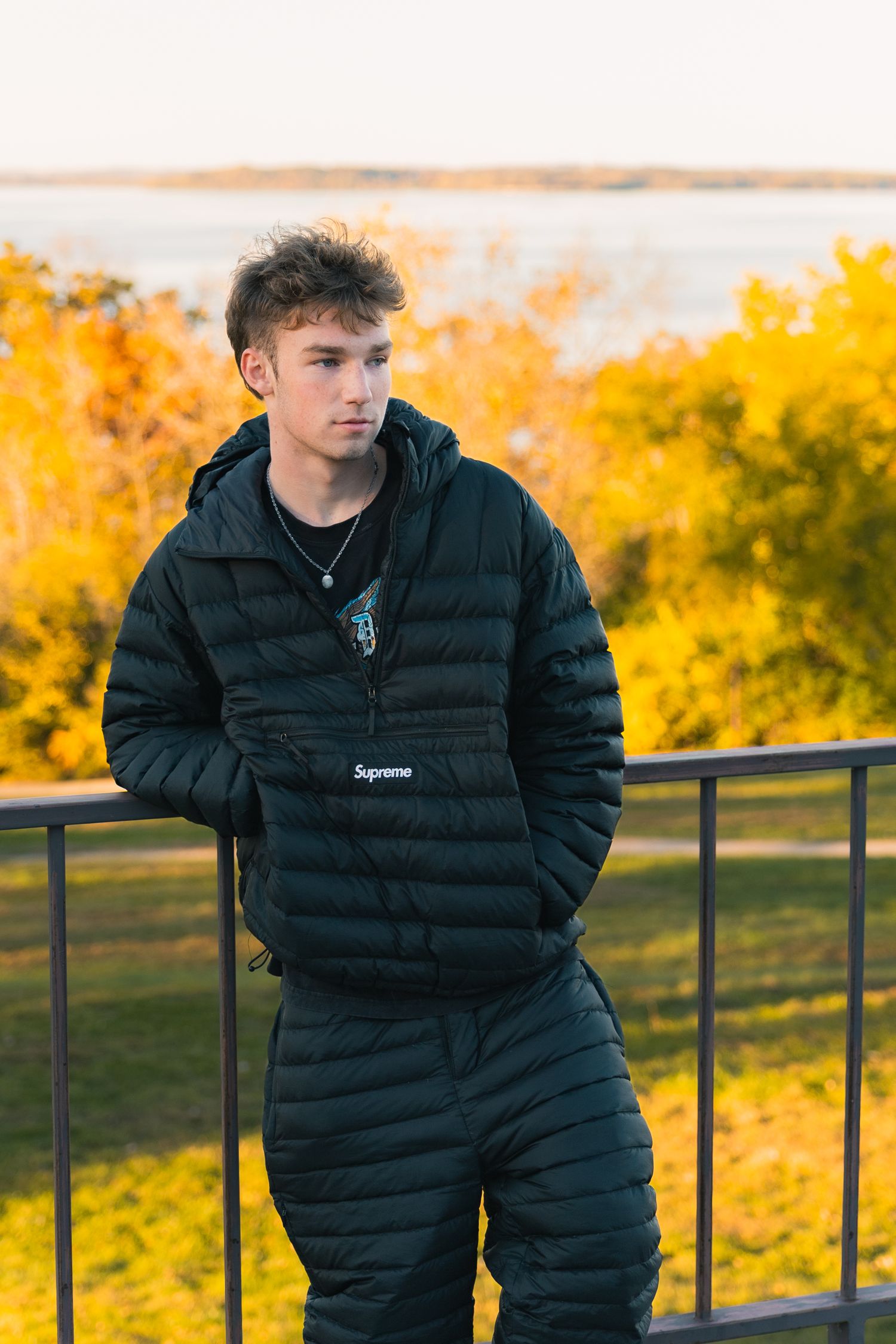 best photographer for senior portraits in Madison Wisconsin Little Dragan Photography observatory hill UW Campus fall autumn urban vibes