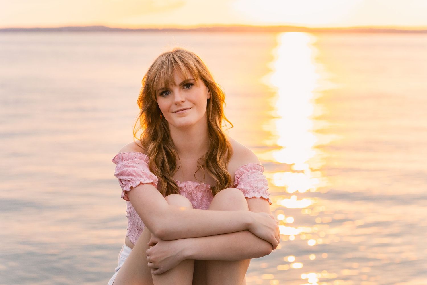 best high school senior yearbook pictures photographer Madison, WI Little Dragan Photography golden hour tenney park lake monona sunset