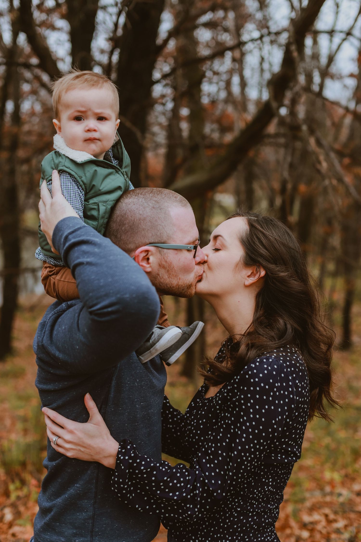 Burnsville, Minnesota family photographer. Autumn family photo session