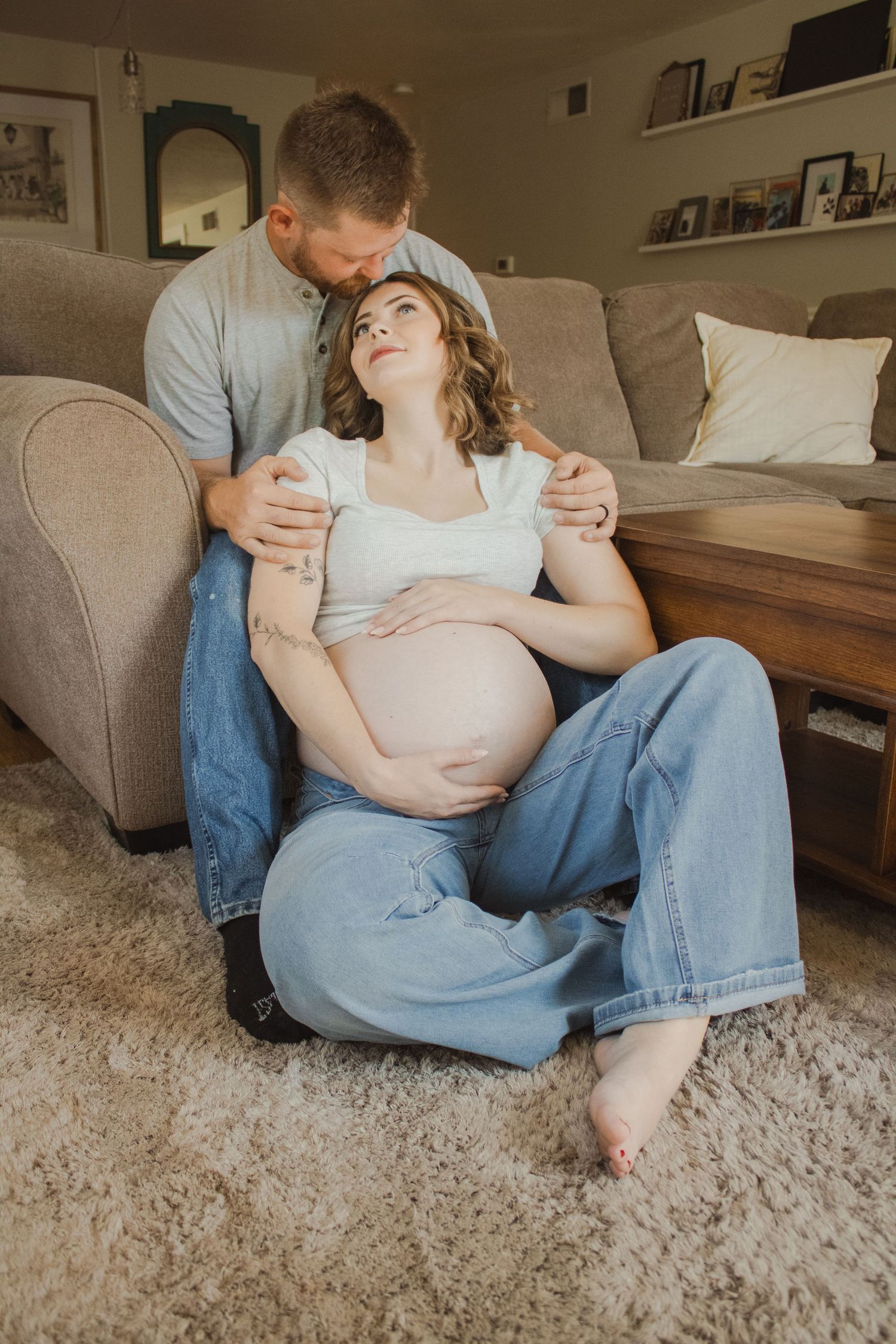 in home maternity photos