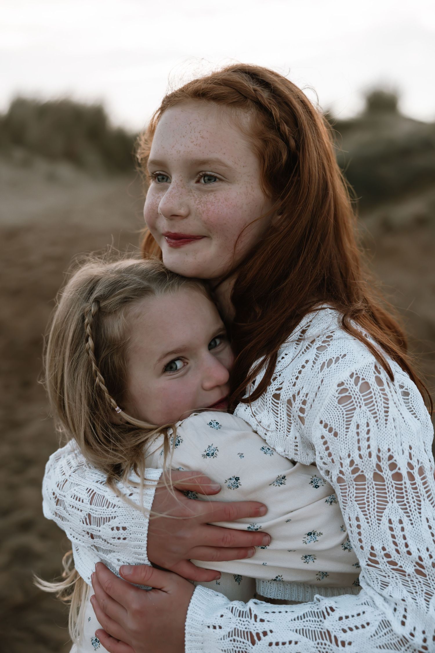 children, siblings, family photoshoot, sunset, beach photoshoot, geelong, torquay