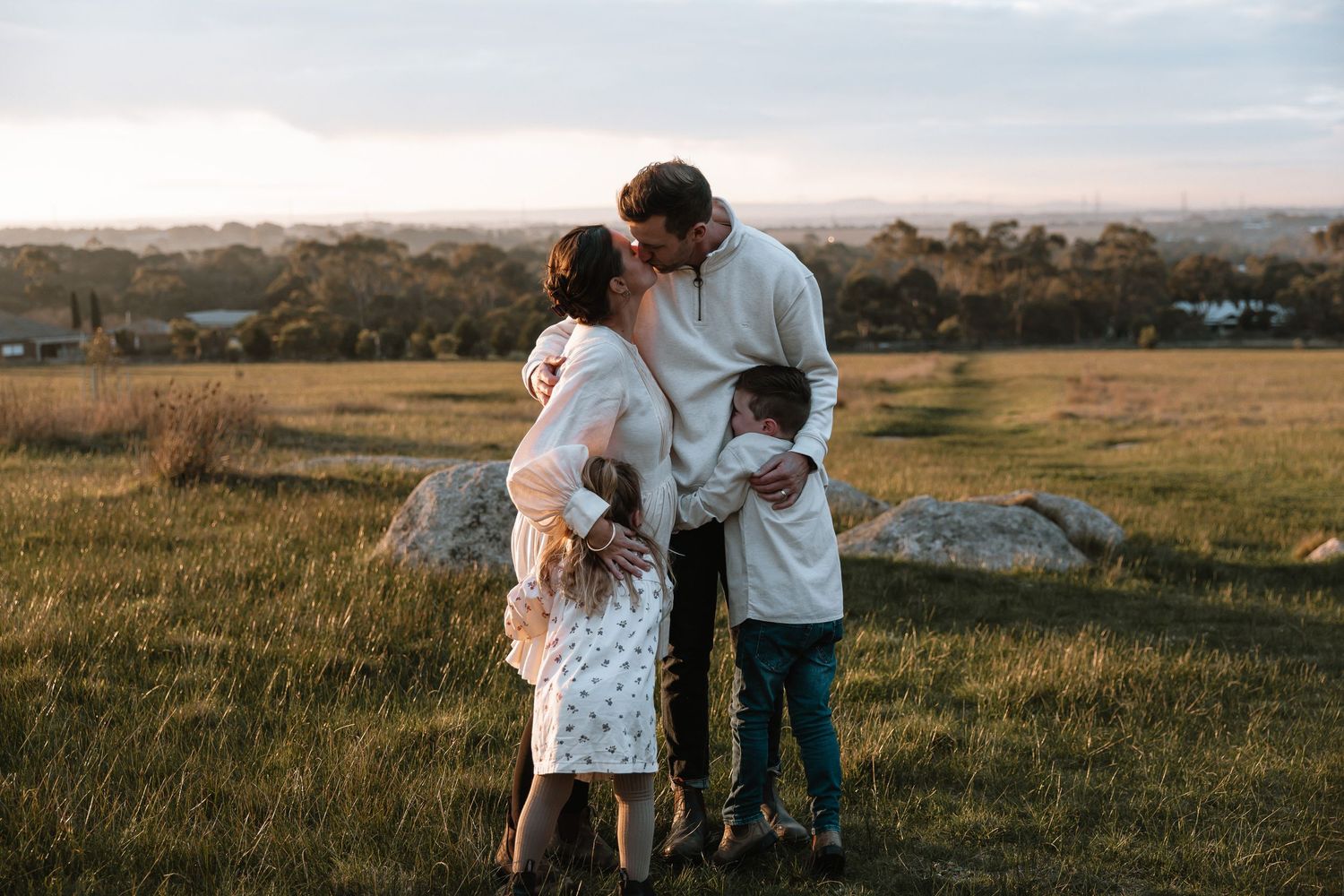 family photo shoot, outback photoshoot, nature, kids, geelong