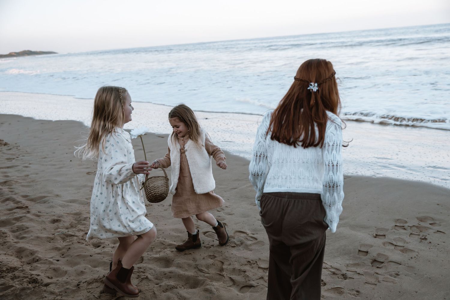 children, siblings, family photoshoot, sunset, beach photoshoot, geelong, torquay