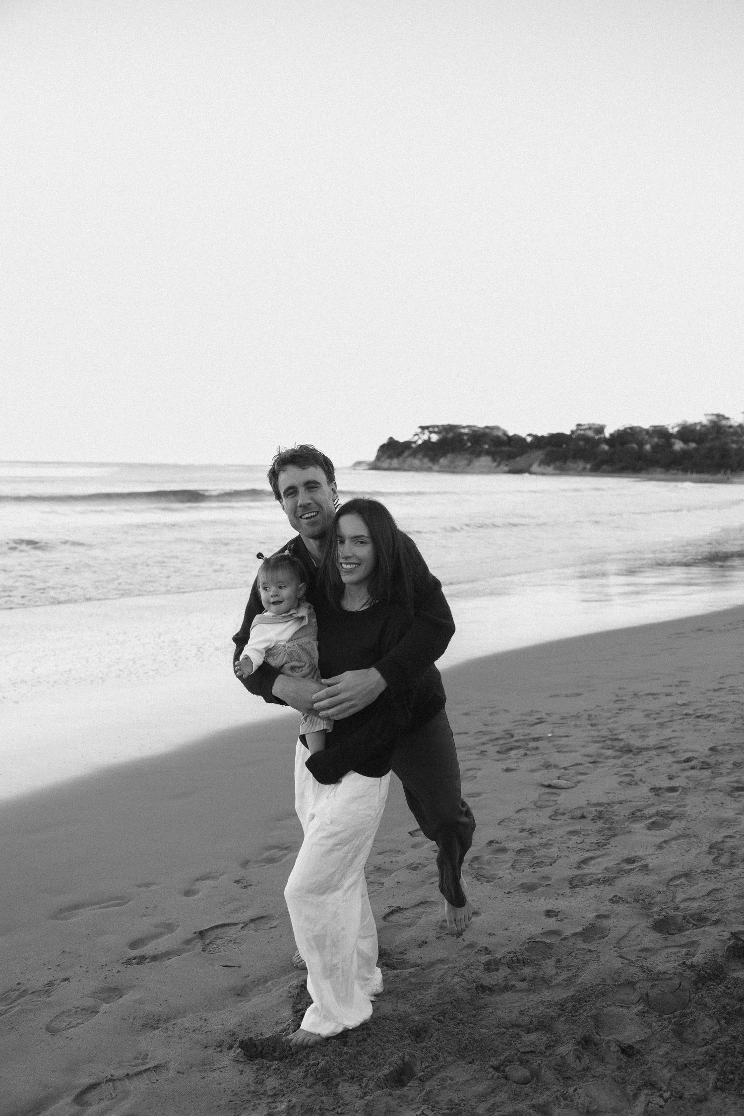 family photo shoot, baby beach photoshoot, surf coast