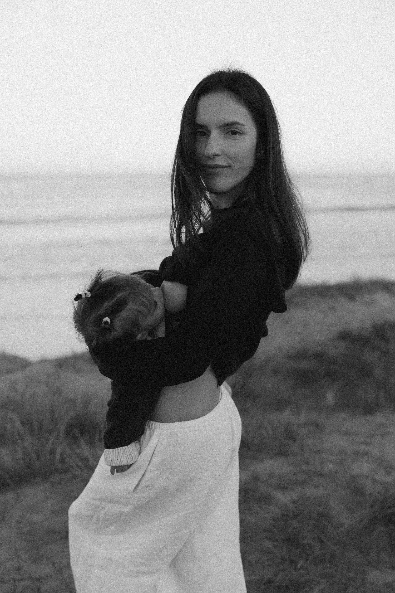family photo shoot, baby beach photoshoot, surf coast