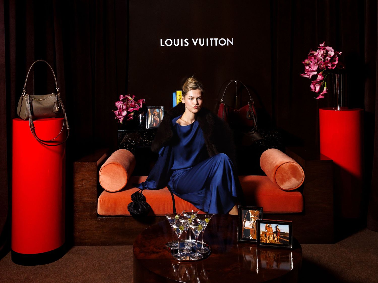 Luxury New York City Event shot by Olivia LiCalzi Photography

Louis Vuitton Celebrates Express Bag in New York