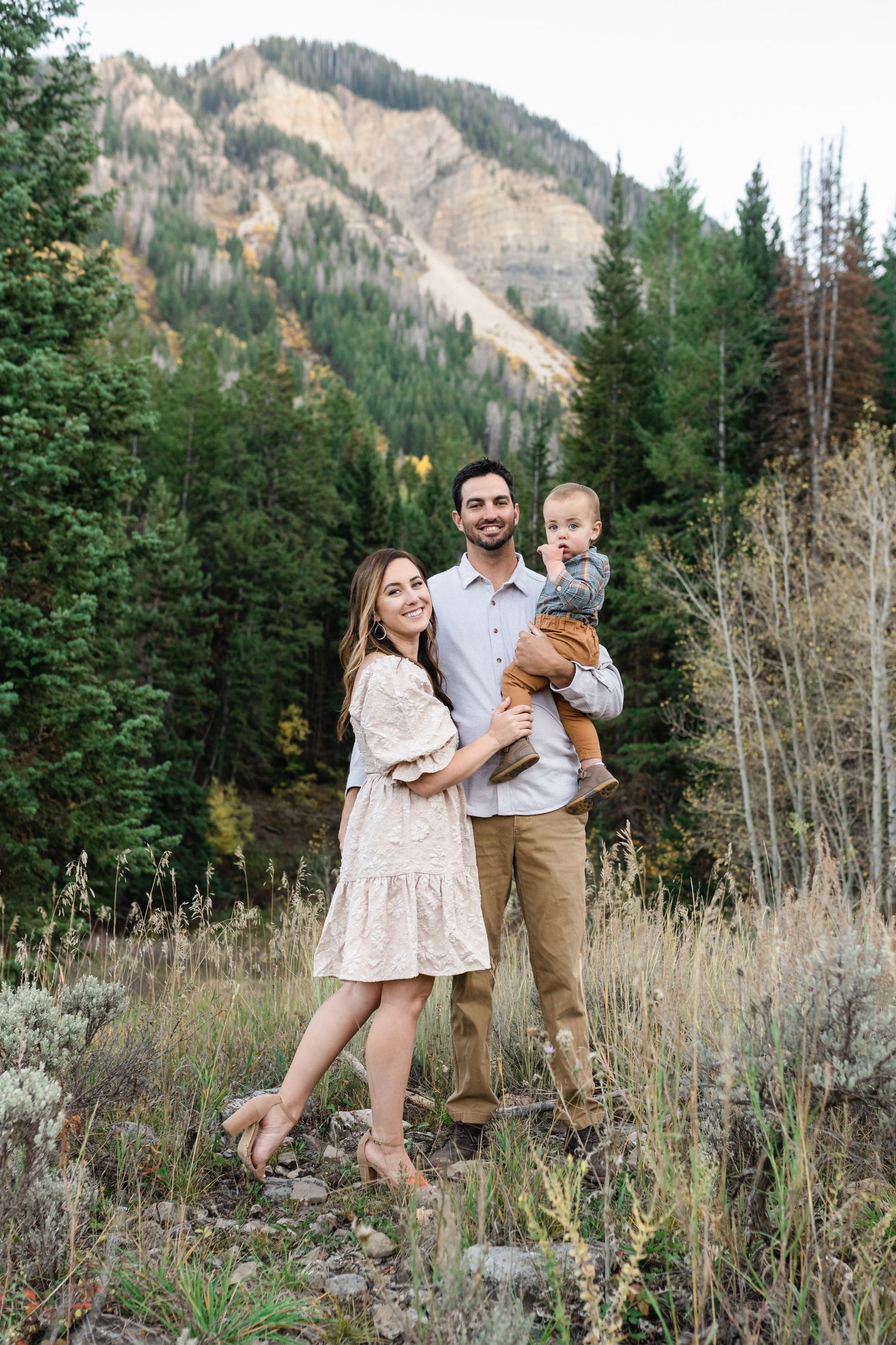 Dreamy and timeless fall family photos in the mountains by Coley Cook, Utah county family photographer