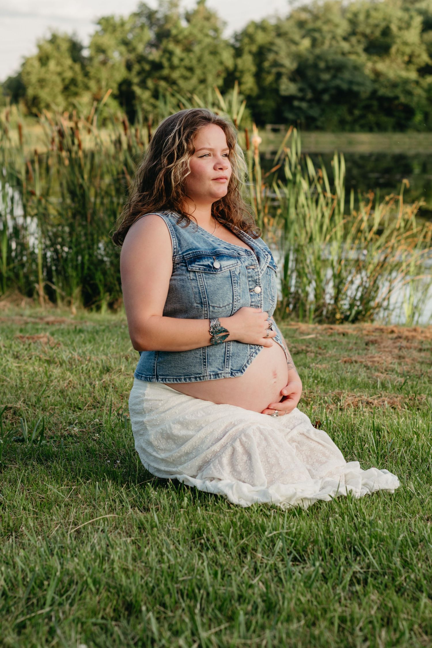 maternity session outdoor
