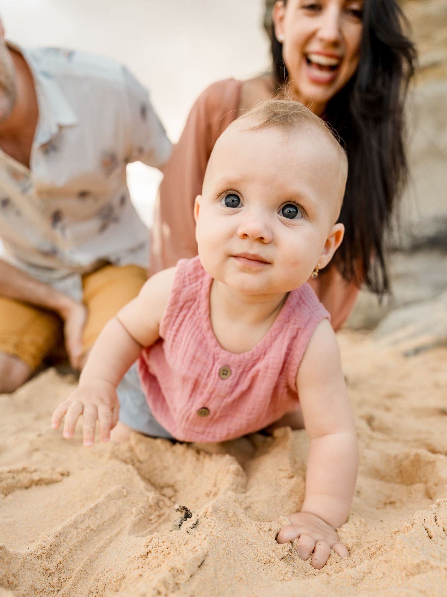 Candid family photo at the North Curl Curl beach from Hey Qiao Photo
