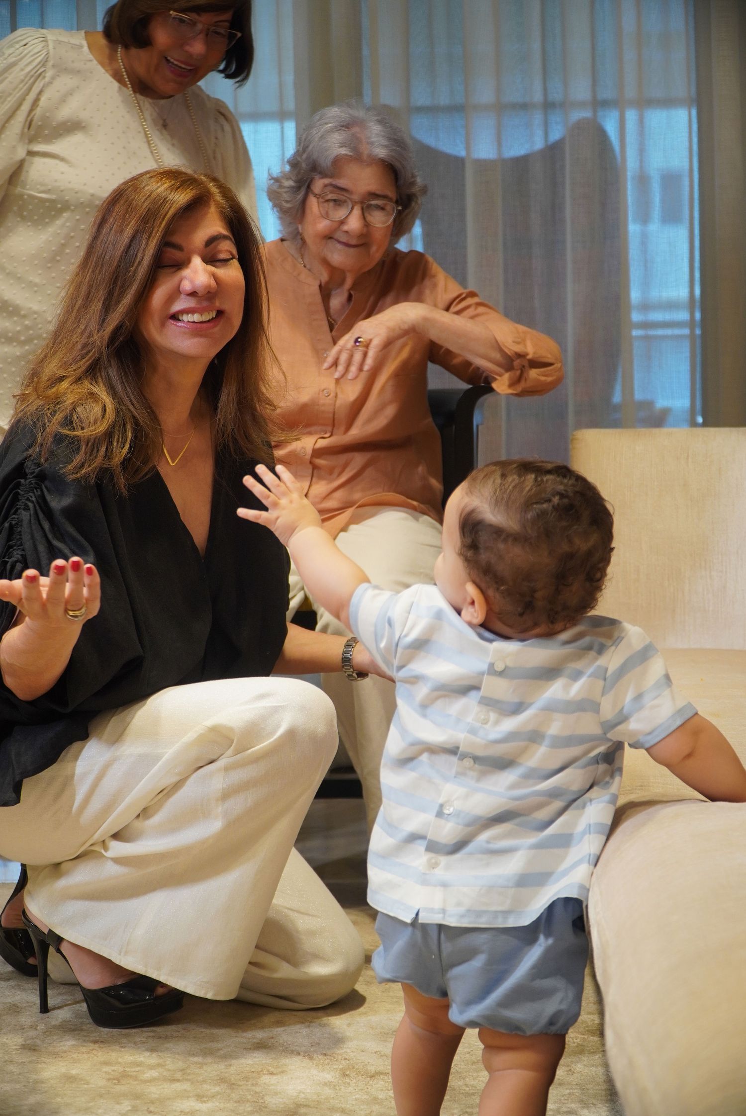 Fotografía profesional, Sección fotográfica en familia . Set casa..