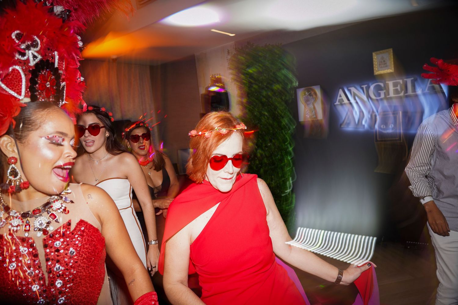 Fotografía profesional, entrada cumpleaños 50 años. tematico de reina de corazones. fiesta